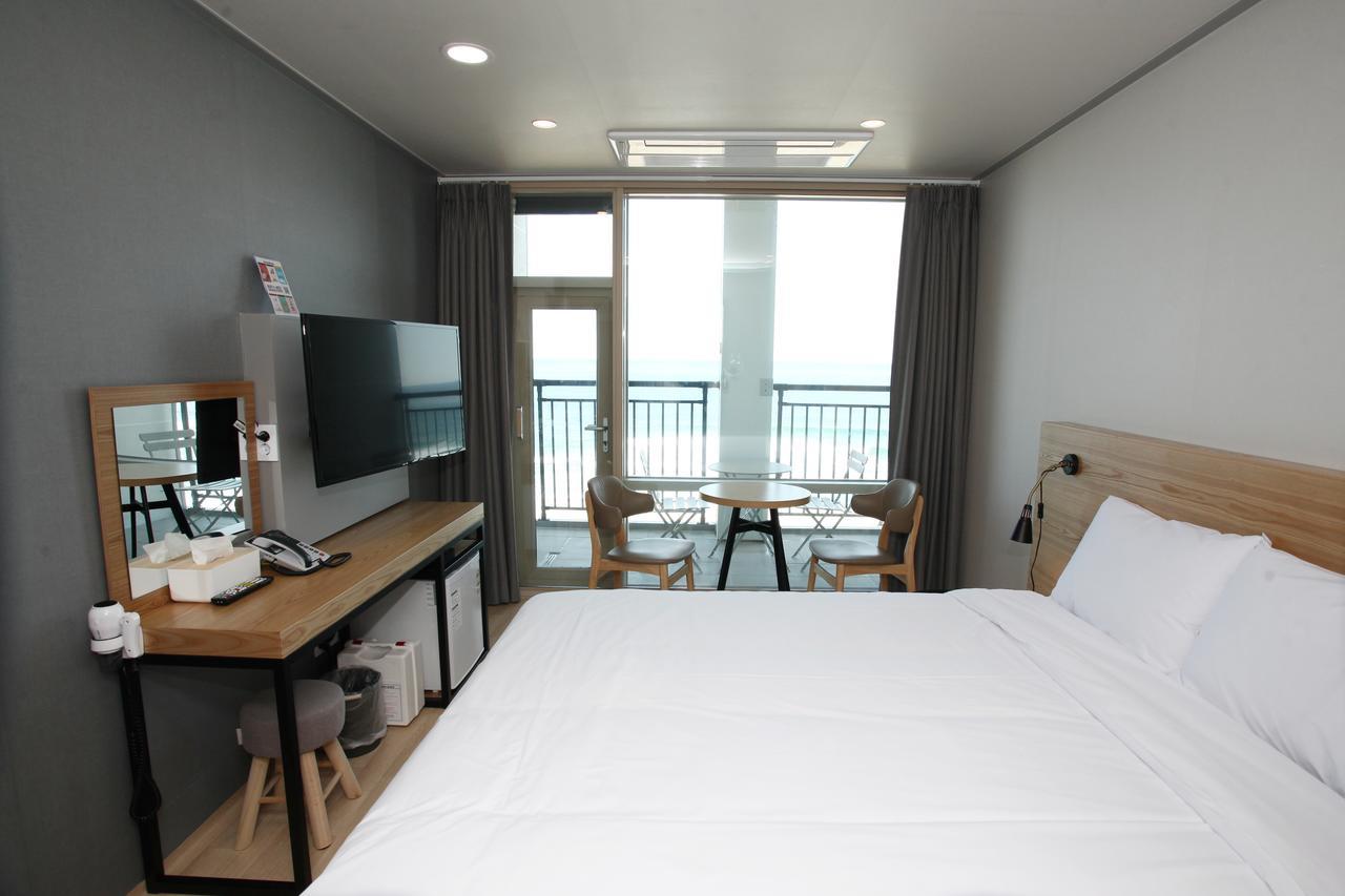 Hotel R Gangneung Værelse billede